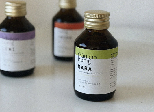 Oxymel mit Ingwer, Kurkuma und Zitrone aus Österreich